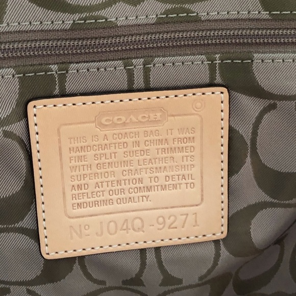 New Coach Rose Suede Shoulder Bag - Picture 3 of 4